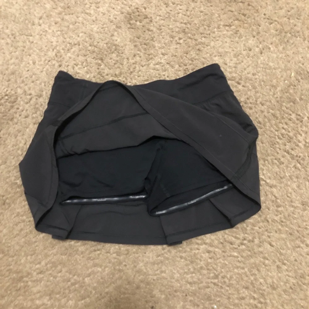 lululemon athletica black skater